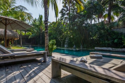 Вилла с 6 спальнями в Seminyak, Бадунг, Индонезия № 733 4