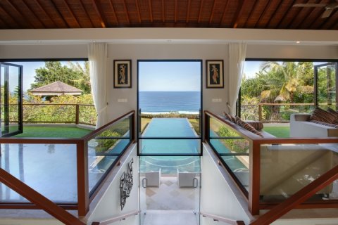 6 bedrooms Villa in South Kuta, Badung, Indonesia No. 649 9