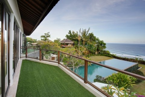 6 bedrooms Villa in South Kuta, Badung, Indonesia No. 649 5