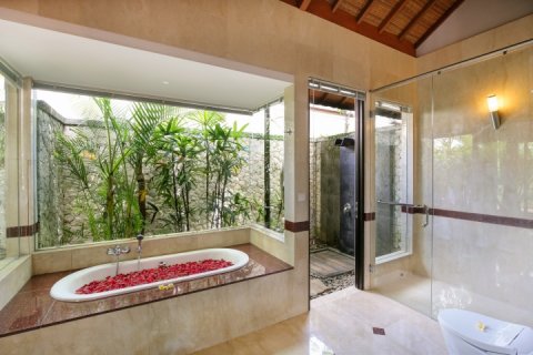 6 bedrooms Villa in South Kuta, Badung, Indonesia No. 649 19