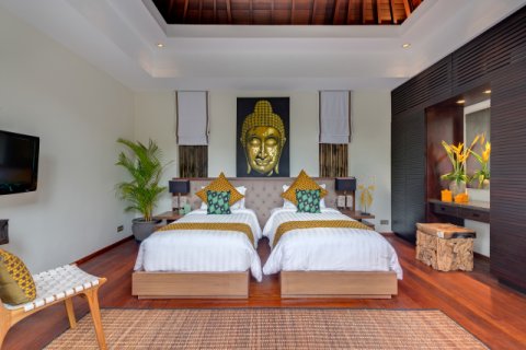 8 bedrooms Villa in Seminyak, Badung, Indonesia No. 654 15
