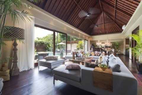8 bedrooms Villa in Seminyak, Badung, Indonesia No. 654 9