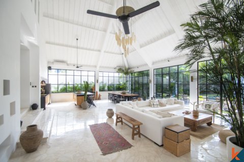 4 bedrooms Villa in Badung, Indonesia No. 11071 5