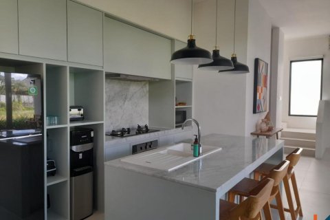 Вилла с 4 спальнями в Canggu, Бадунг, Индонезия № 11073 11