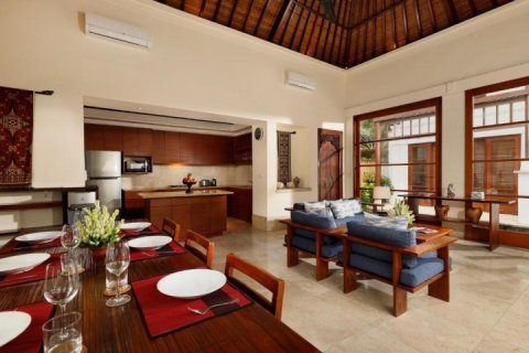 3 bedrooms Villa in Jimbaran, Badung, Indonesia No. 1263 2