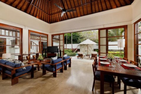 3 bedrooms Villa in Jimbaran, Badung, Indonesia No. 1263 4