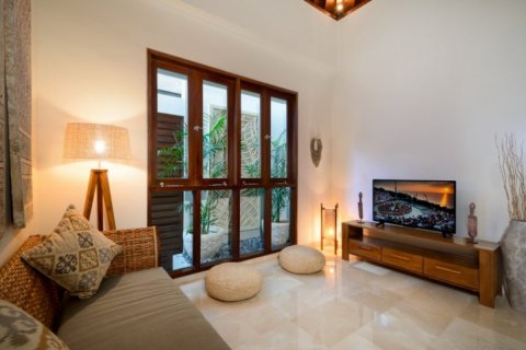 Вилла с 4 спальнями в Легиан, Kuta, Бадунг, Индонезия № 1266 5
