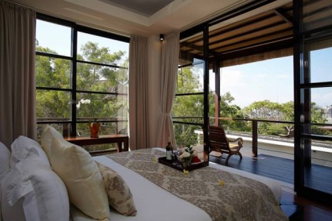 5 bedrooms Villa in Jimbaran, Badung, Indonesia No. 1260 9