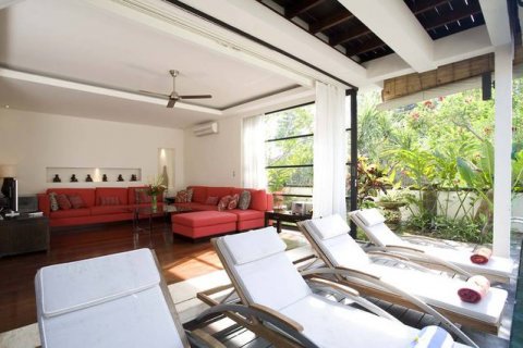 5 bedrooms Villa in Jimbaran, Badung, Indonesia No. 1260 6