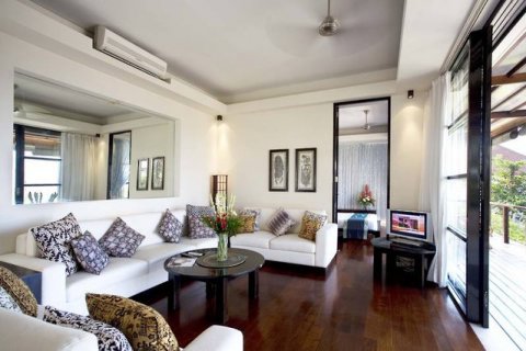5 bedrooms Villa in Jimbaran, Badung, Indonesia No. 1260 2