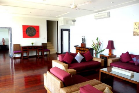 3 bedrooms Villa in Nusa Dua, Badung, Indonesia No. 816 12