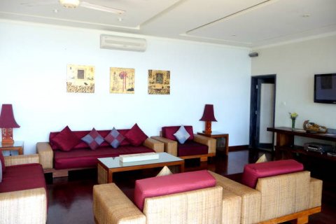 3 bedrooms Villa in Nusa Dua, Badung, Indonesia No. 816 13