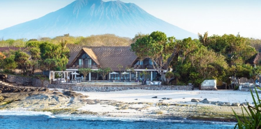 Вилла с 5 спальнями в Nusa Lembongan, Клунгкунг, Индонезия № 815