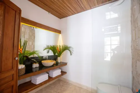 3 bedrooms Villa in Tibubeneng, Badung, Indonesia No. 10808 16