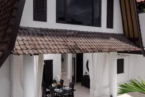 3 bedrooms Villa in Seminyak, Badung, Indonesia No. 10810