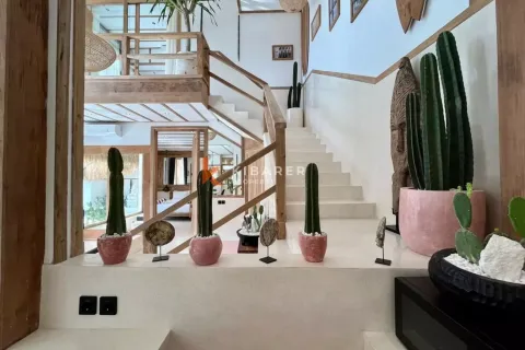 3 bedrooms Villa in Tibubeneng, Badung, Indonesia No. 11859 11