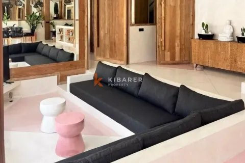 3 bedrooms Villa in Tibubeneng, Badung, Indonesia No. 11859 7