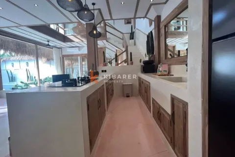 3 bedrooms Villa in Tibubeneng, Badung, Indonesia No. 11859 5