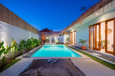 2 bedrooms Villa in Badung, Indonesia No. 11858 2