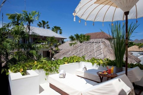 3 bedrooms Villa in Seminyak, Badung, Indonesia No. 795 4