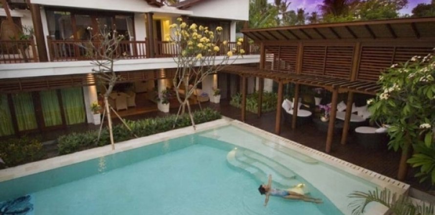 5 bedrooms Villa in South Denpasar, Denpasar, Indonesia No. 799