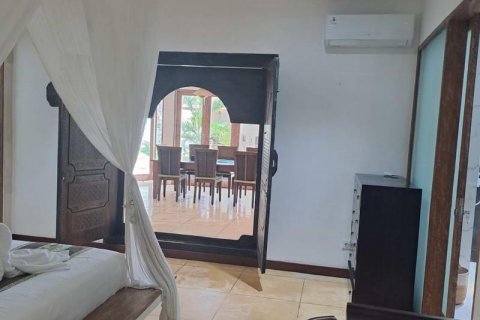 4 bedrooms Villa in Seminyak, Badung, Indonesia No. 7714 4