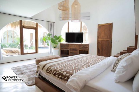 3 bedrooms Villa in Tampaksiring, Gianyar, Indonesia No. 7712 24