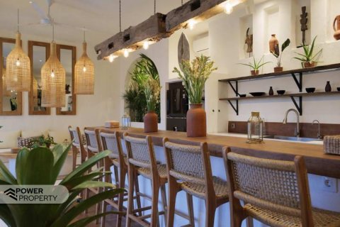3 bedrooms Villa in Tampaksiring, Gianyar, Indonesia No. 7712 13
