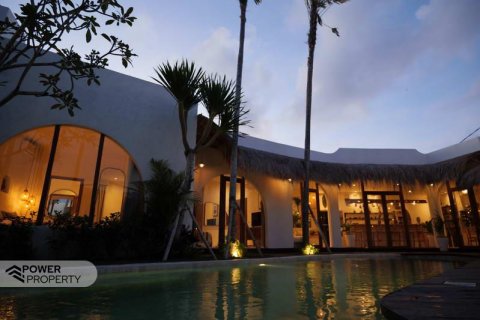 3 bedrooms Villa in Tampaksiring, Gianyar, Indonesia No. 7712 9