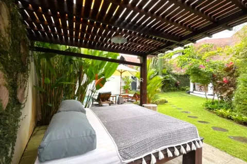 4 bedrooms Villa in Badung, Indonesia No. 12524 16