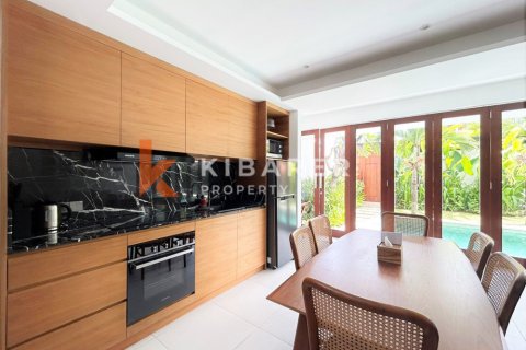 3 bedrooms Villa in Seminyak, Badung, Indonesia No. 12372 3