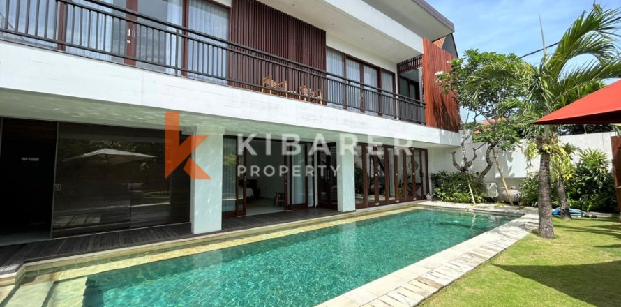 3 bedrooms Villa in Seminyak, Badung, Indonesia No. 12372