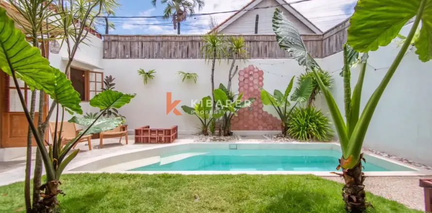 2 bedrooms Villa in Badung, Indonesia No. 11940
