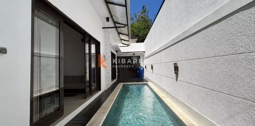 2 bedrooms Villa in Kuta, Badung, Indonesia No. 11946