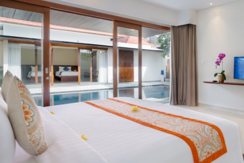 3 bedrooms Villa in Seminyak, Badung, Indonesia No. 7576 6