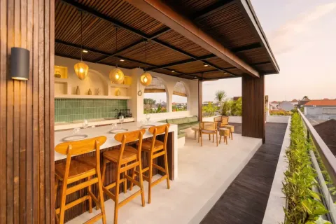 3 bedrooms Villa in Canggu, Badung, Indonesia No. 10103 2