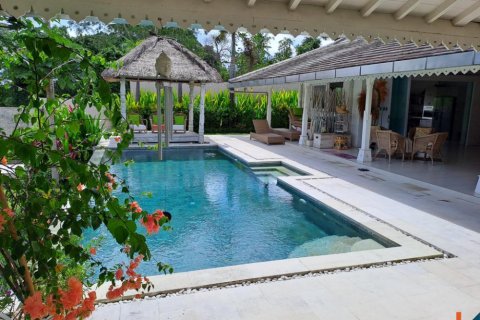 5 bedrooms Villa in Tumbak Bayuh, Mengwi, Badung, Indonesia No. 11434 2