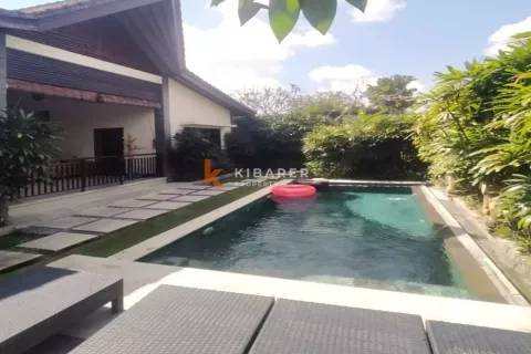 4 bedrooms Villa in Badung, Indonesia No. 12705