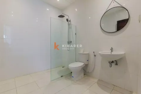 Вилла с 3 спальнями в Kerobokan, Бадунг, Индонезия № 12700 10