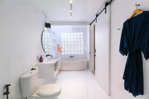 6 bedrooms Villa in Kuta, Badung, Indonesia No. 12701 15