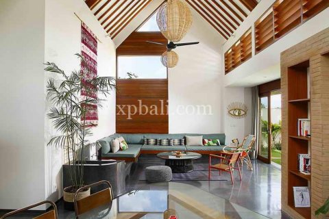 2 bedrooms Villa in Tampaksiring, Gianyar, Indonesia No. 7921 9