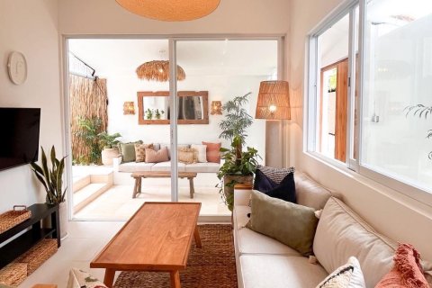 63m2 Villa in Badung, Indonesia No. 9682 5