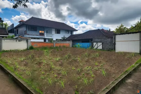 Земельный участок в Seminyak, Бадунг, Индонезия № 10430 2