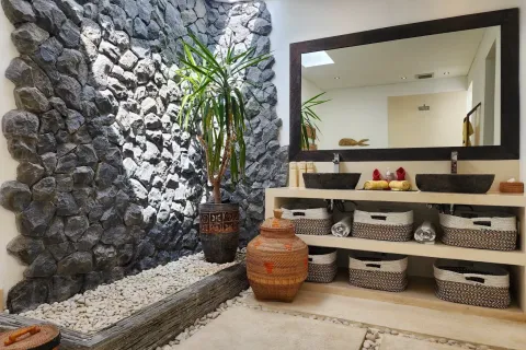 4 bedrooms Villa in Tibubeneng, Badung, Indonesia No. 10429 17