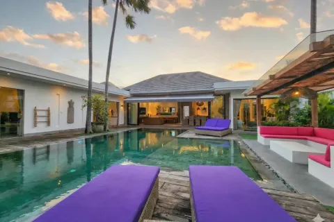 4 bedrooms Villa in Tibubeneng, Badung, Indonesia No. 10429 9