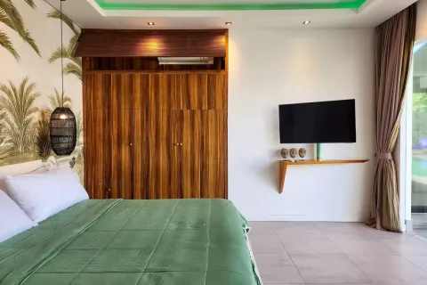 4 bedrooms Villa in Tibubeneng, Badung, Indonesia No. 10429 23