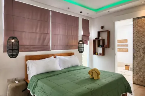 4 bedrooms Villa in Tibubeneng, Badung, Indonesia No. 10429 15