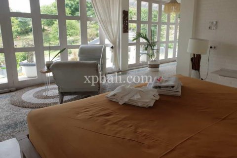 5 bedrooms Villa in Indonesia No. 7850 5