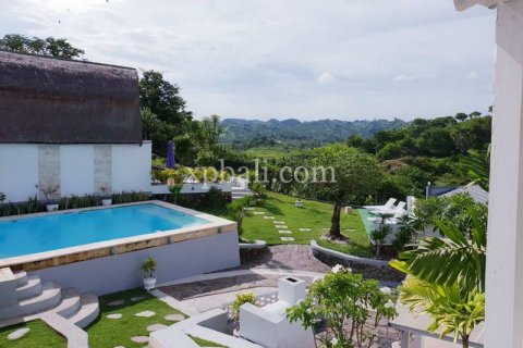 5 bedrooms Villa in Indonesia No. 7850 23
