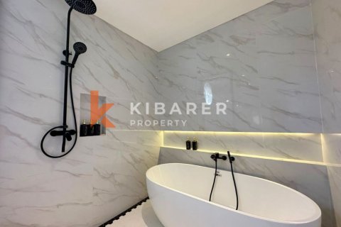 Вилла с 3 спальнями в Kerobokan, Бадунг, Индонезия № 11768 15